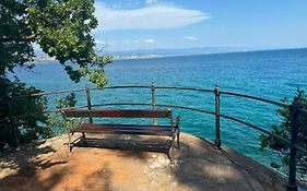 Deluxe Apartment Ana 100 M From The Beach